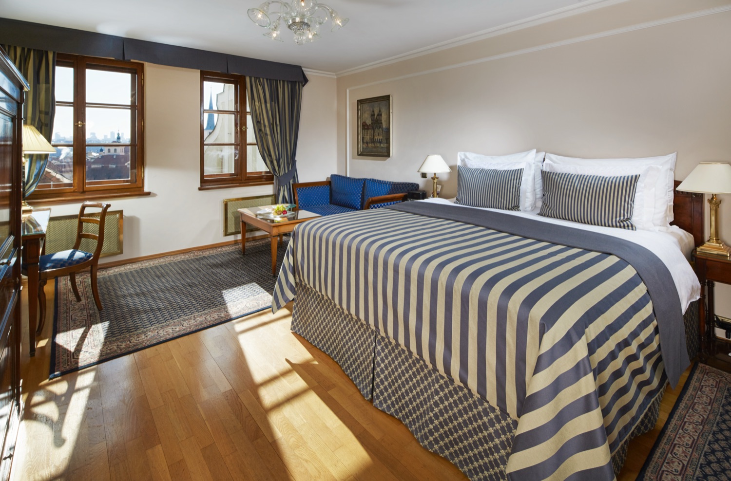 Bed linen, Throws – Q-TEX project, hotel room